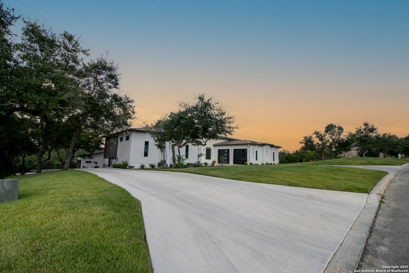 23610 Messina Canyon San Antonio TX 78255