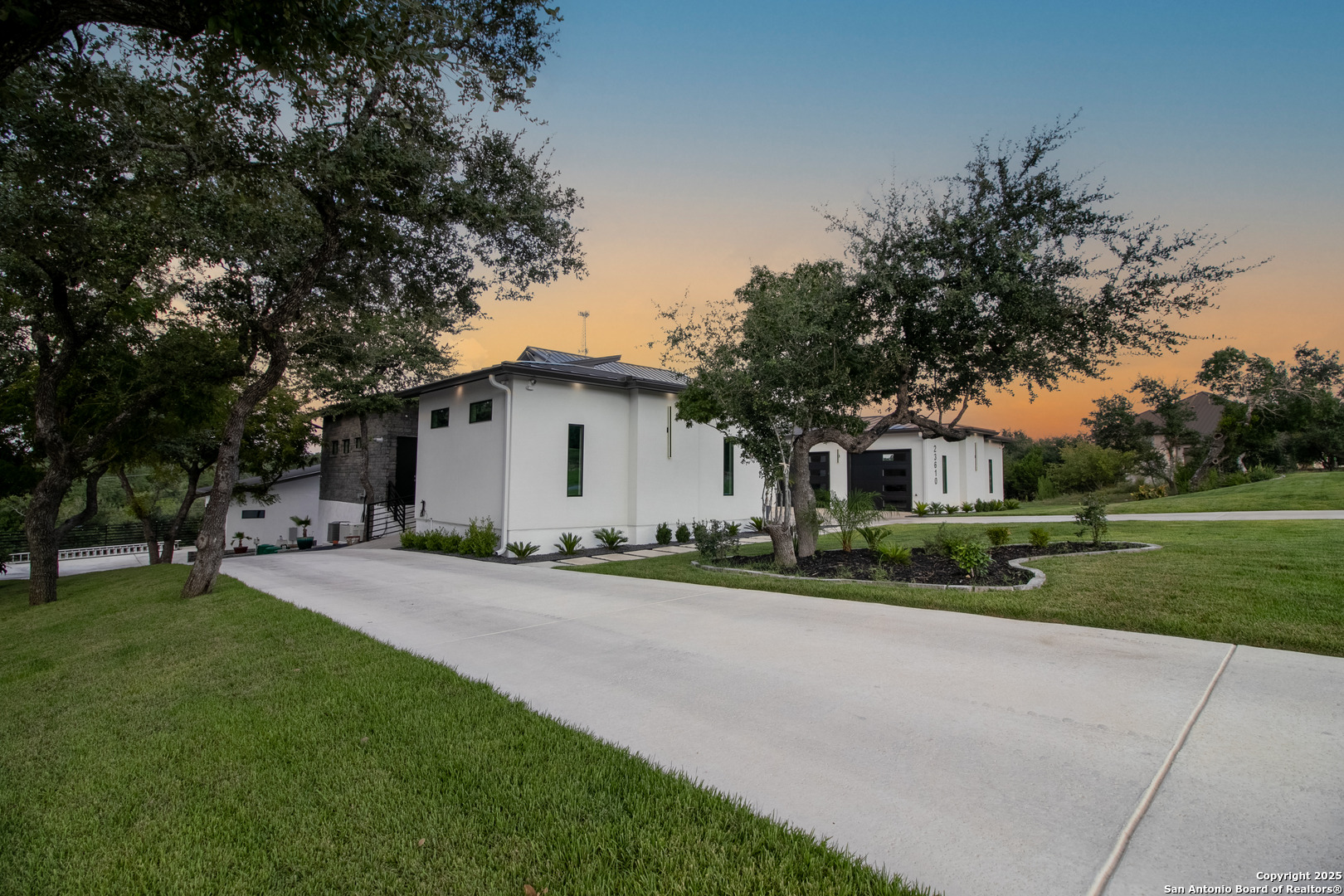 23610 Messina Canyon San Antonio TX 78255