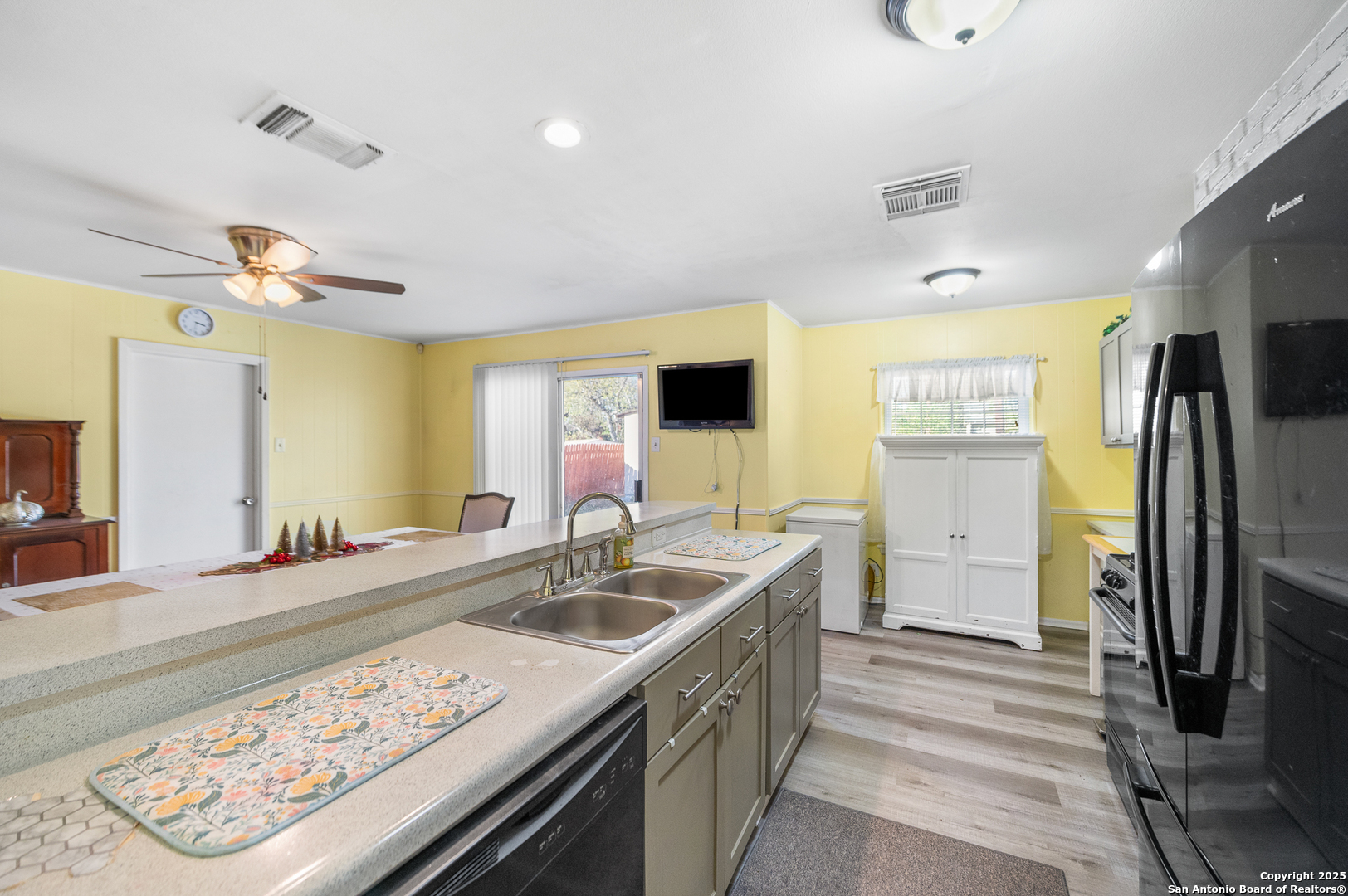 4423 Sun Vista Lane San Antonio TX 78217