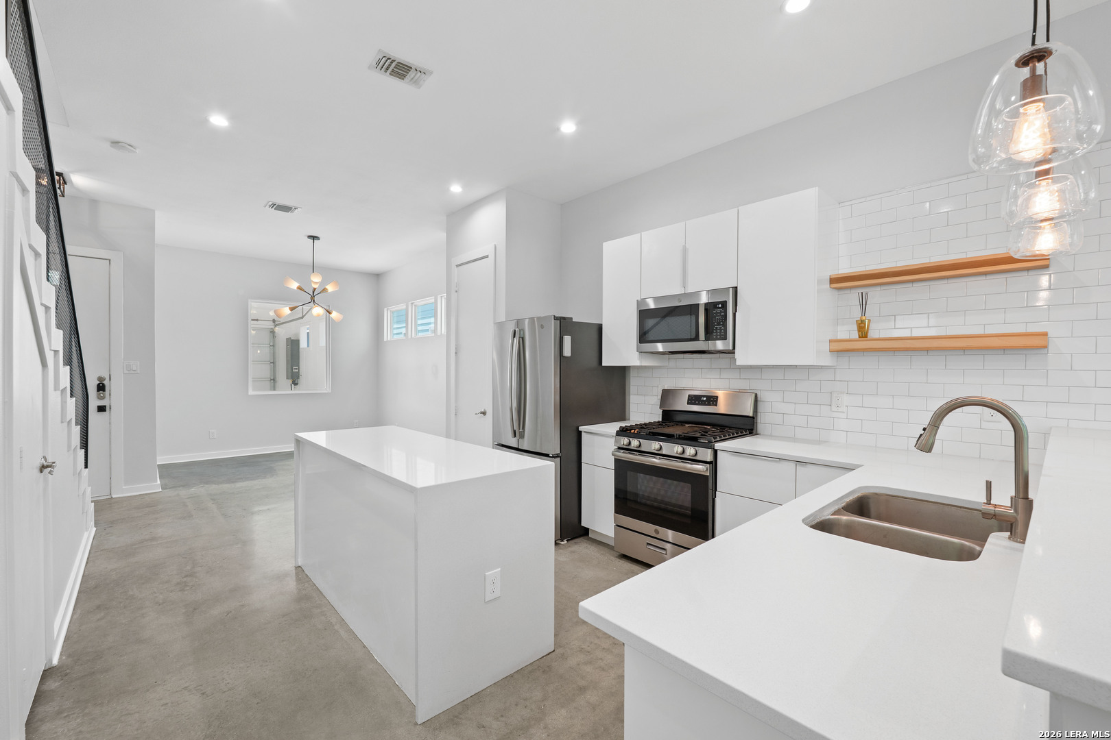 1753 E Crockett Street San Antonio TX 78202