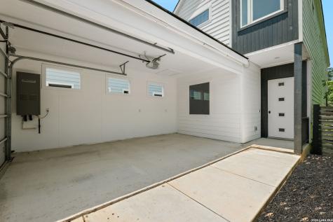 1753 E Crockett Street San Antonio TX 78202