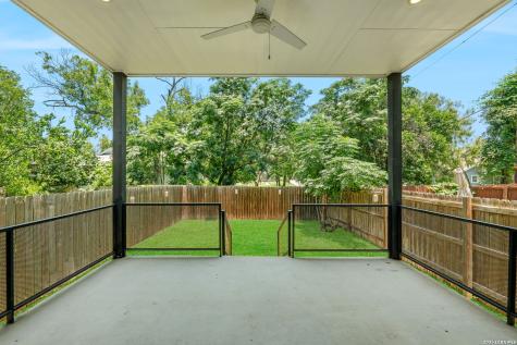 1753 E Crockett Street San Antonio TX 78202