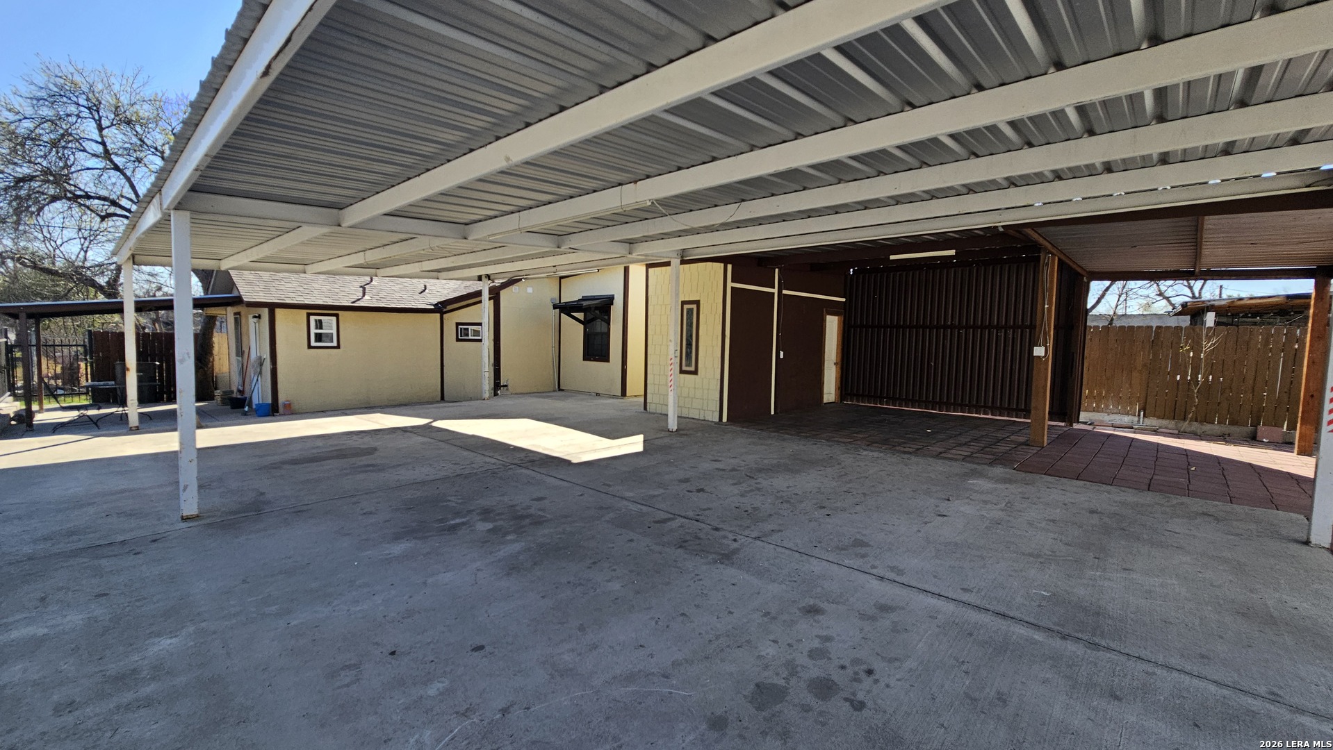 3902 W Salinas San Antonio TX 78207