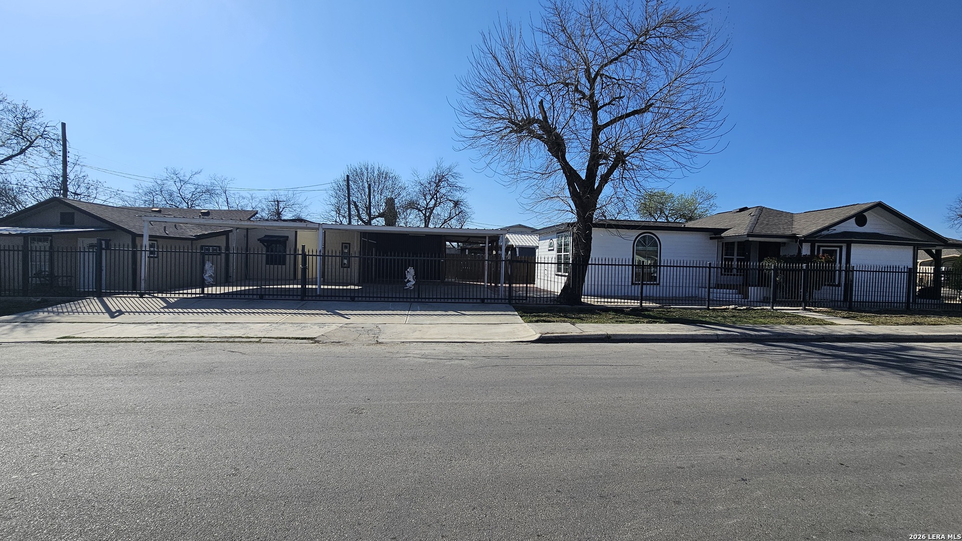 3902 W Salinas San Antonio TX 78207