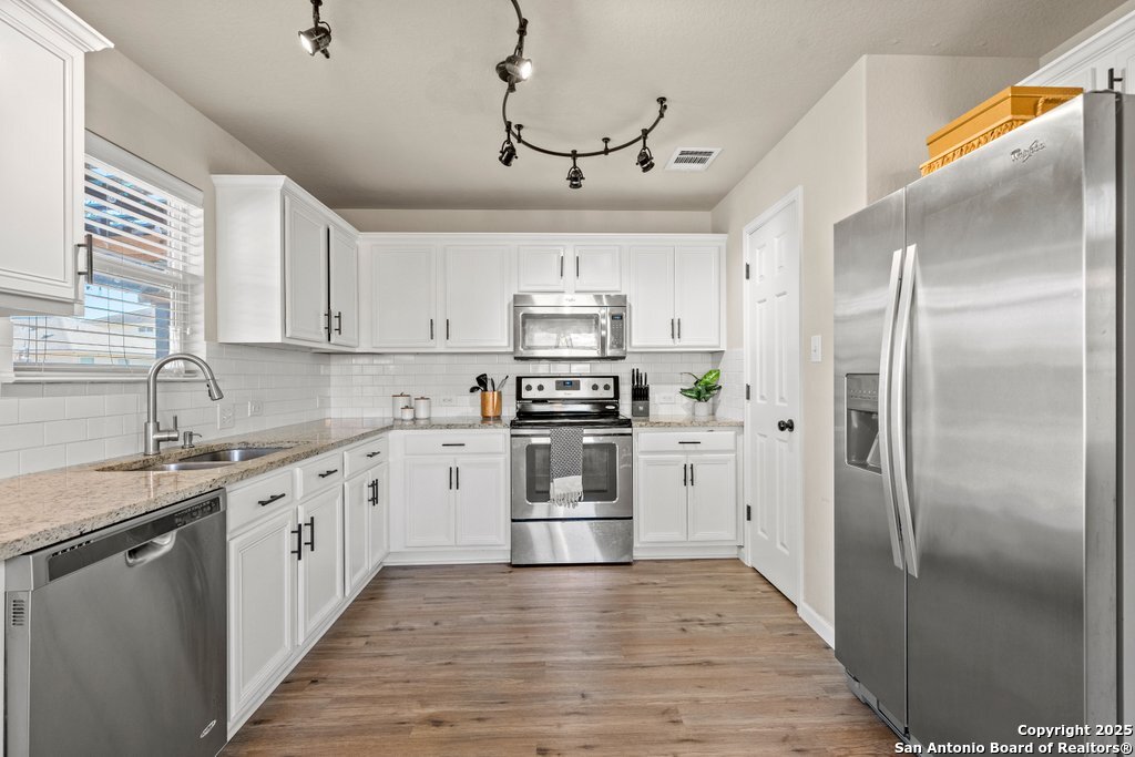2111 Wiltshire New Braunfels TX 78130
