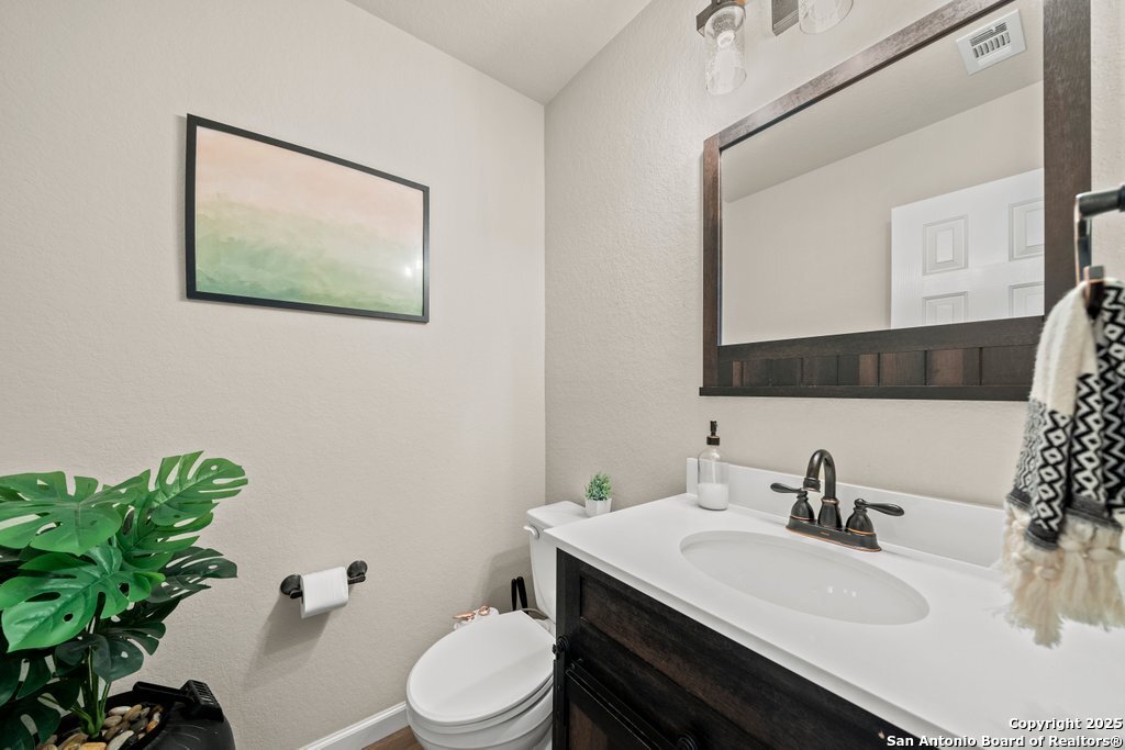 2111 Wiltshire New Braunfels TX 78130