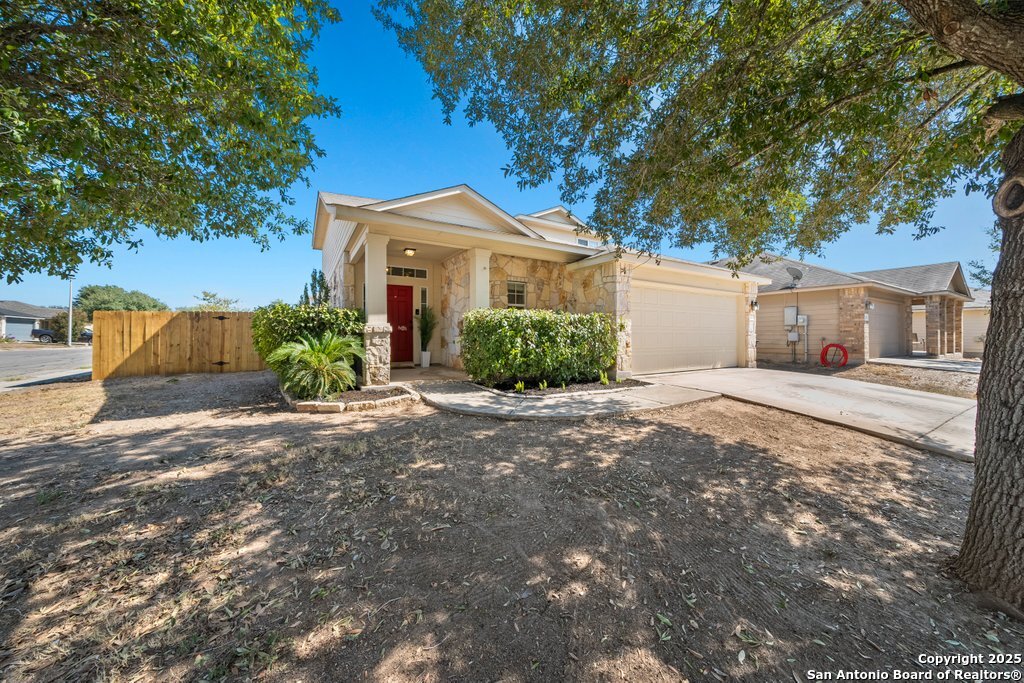2111 Wiltshire New Braunfels TX 78130