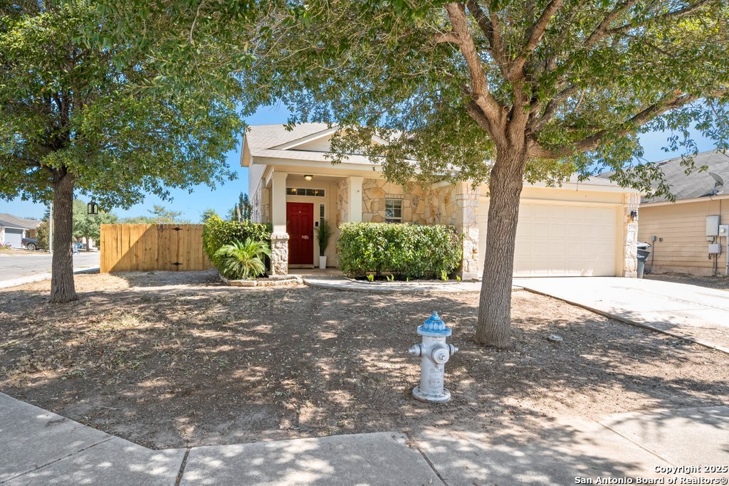 2111 Wiltshire New Braunfels TX 78130