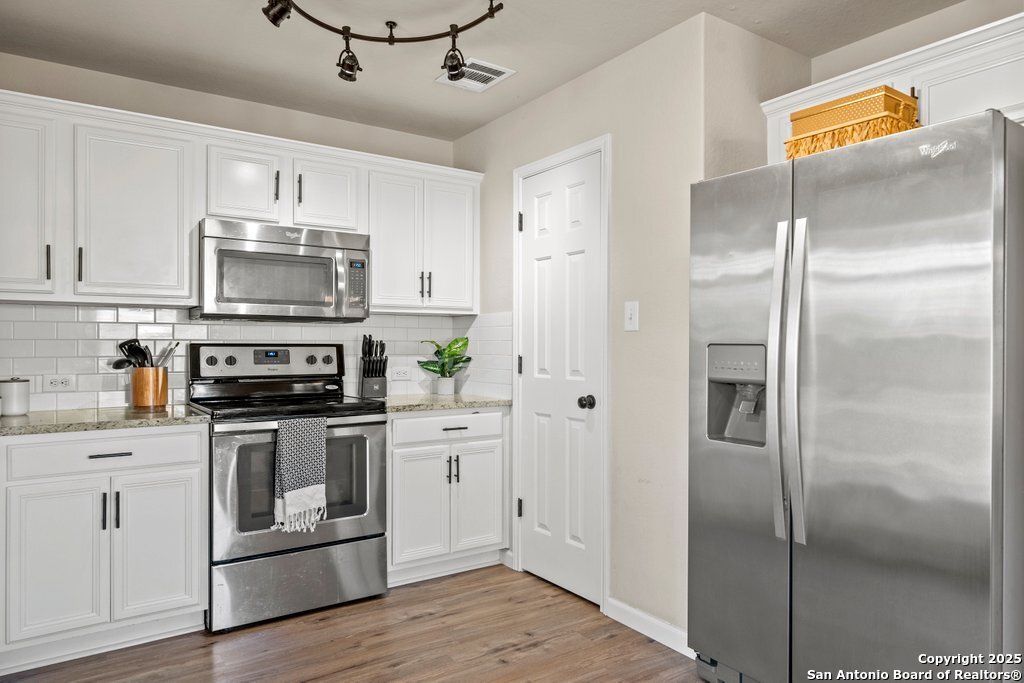 2111 Wiltshire New Braunfels TX 78130