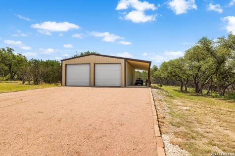 115 Yellowstone Hunt TX 78024