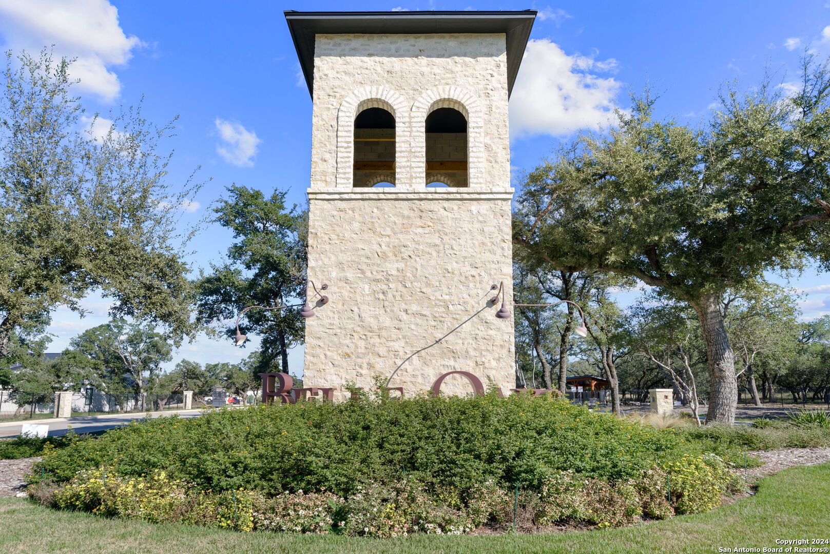 979 Maximino Ridge Bulverde TX 78163