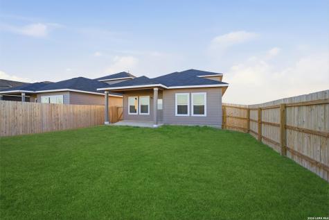 4936 Hawkwell Lane San Antonio TX 78263