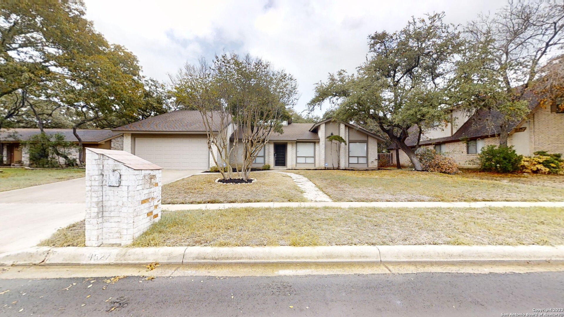 4527 Western Pine Woods San Antonio TX 78249