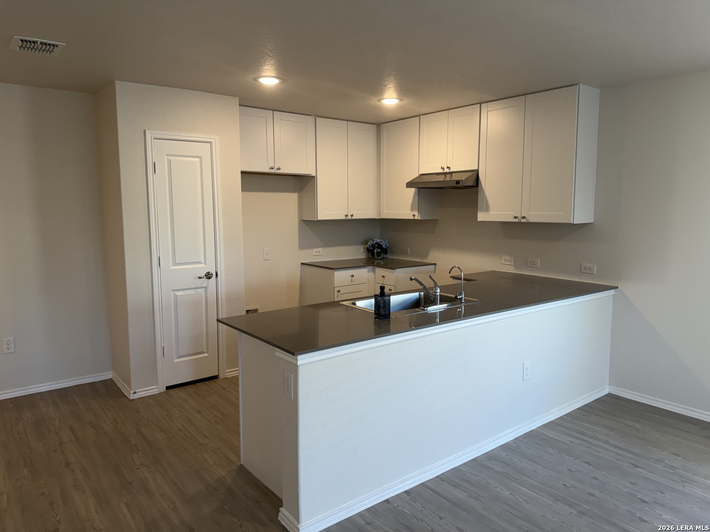 1106 Worshan San Antonio TX 78221