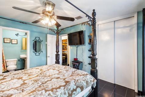 214 Schmeltzer Lane San Antonio TX 78213