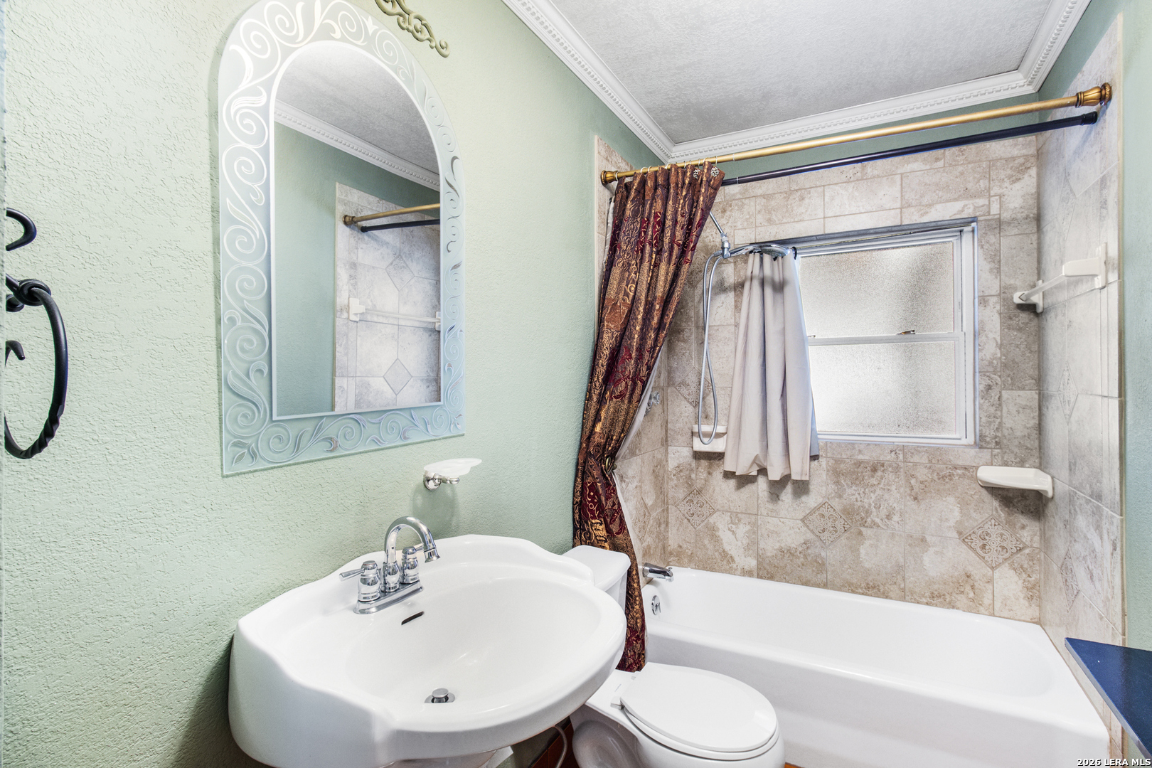214 Schmeltzer Lane San Antonio TX 78213