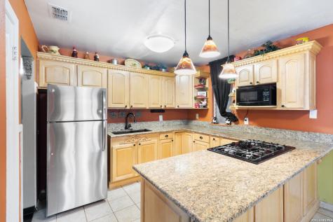 214 Schmeltzer Lane San Antonio TX 78213