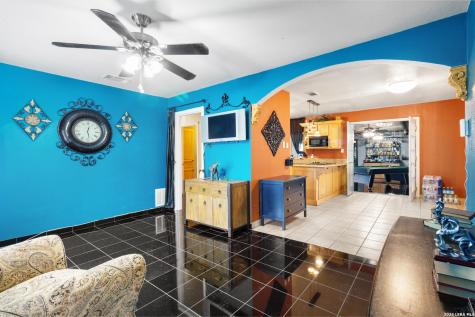 214 Schmeltzer Lane San Antonio TX 78213