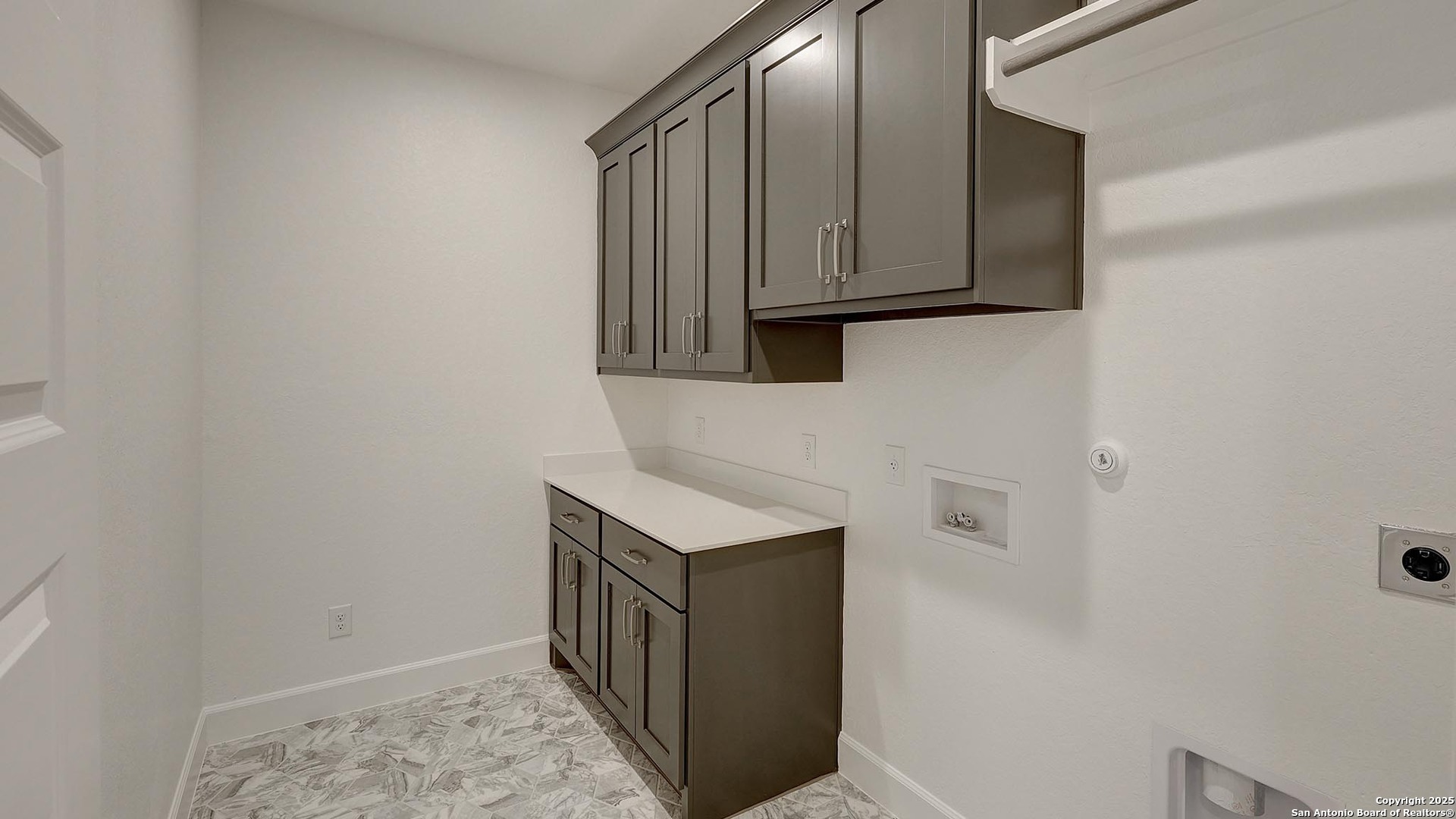 31 Enia Circle San Antonio TX 78257