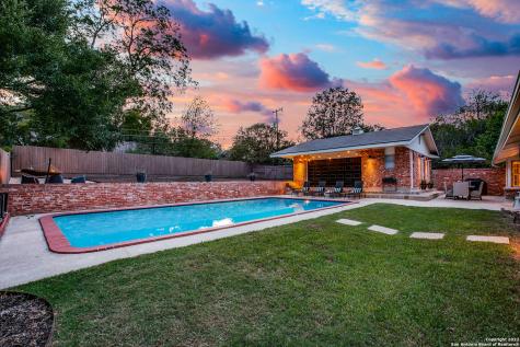 379 Pike Road San Antonio TX 78209