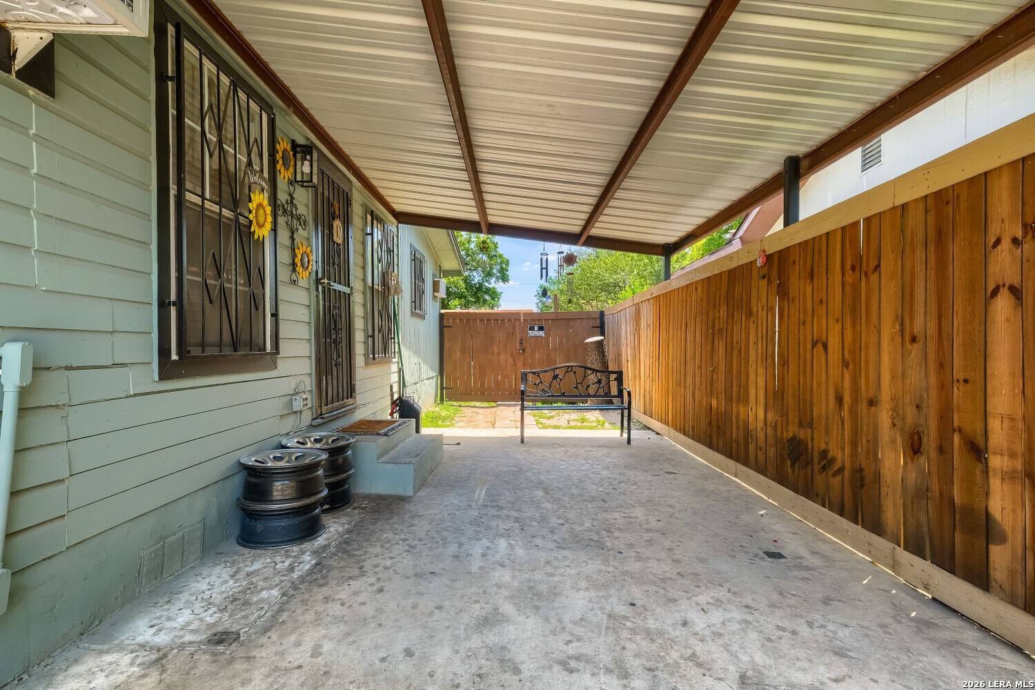 838 Brighton Avenue San Antonio TX 78211