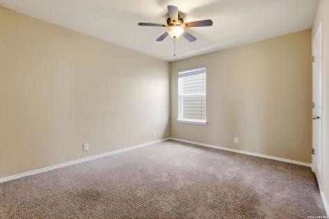 8826 Palmetto Falls San Antonio TX 78254