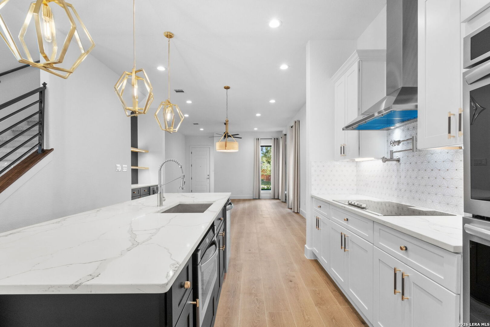 111 Dowdy San Antonio TX 78204