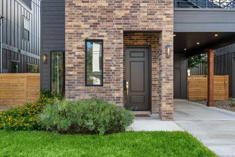 111 Dowdy San Antonio TX 78204