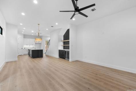 111 Dowdy San Antonio TX 78204