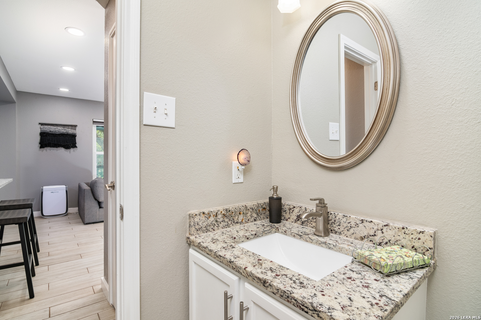 15722 Walnut Creek San Antonio TX 78247