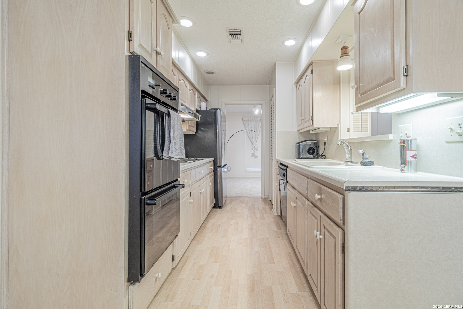 6706 Madeleine San Antonio TX 78229