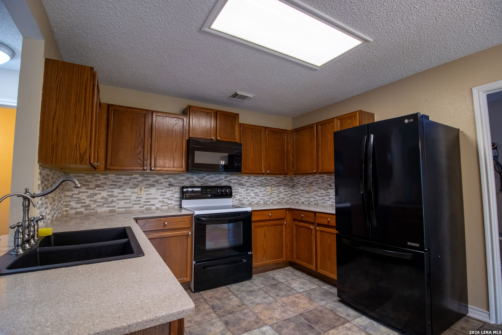 9615 Hillside Trail San Antonio TX 78250