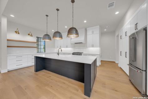 9527 Midsomer Place San Antonio TX 78255