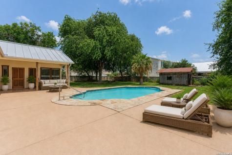 1690 Waterway Lane New Braunfels TX 78130