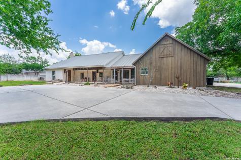 1690 Waterway Lane New Braunfels TX 78130