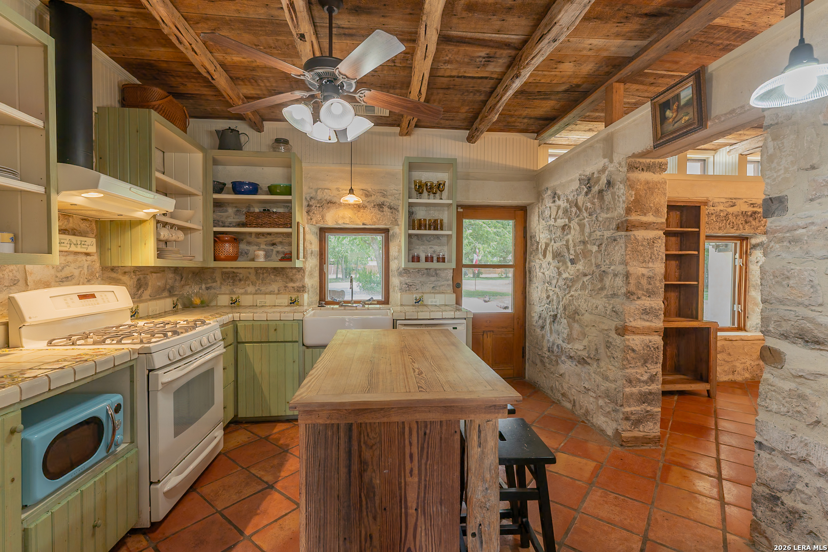1690 Waterway Lane New Braunfels TX 78130