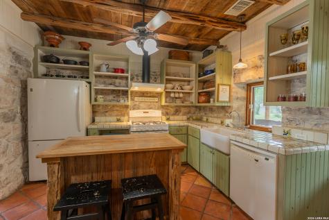 1690 Waterway Lane New Braunfels TX 78130