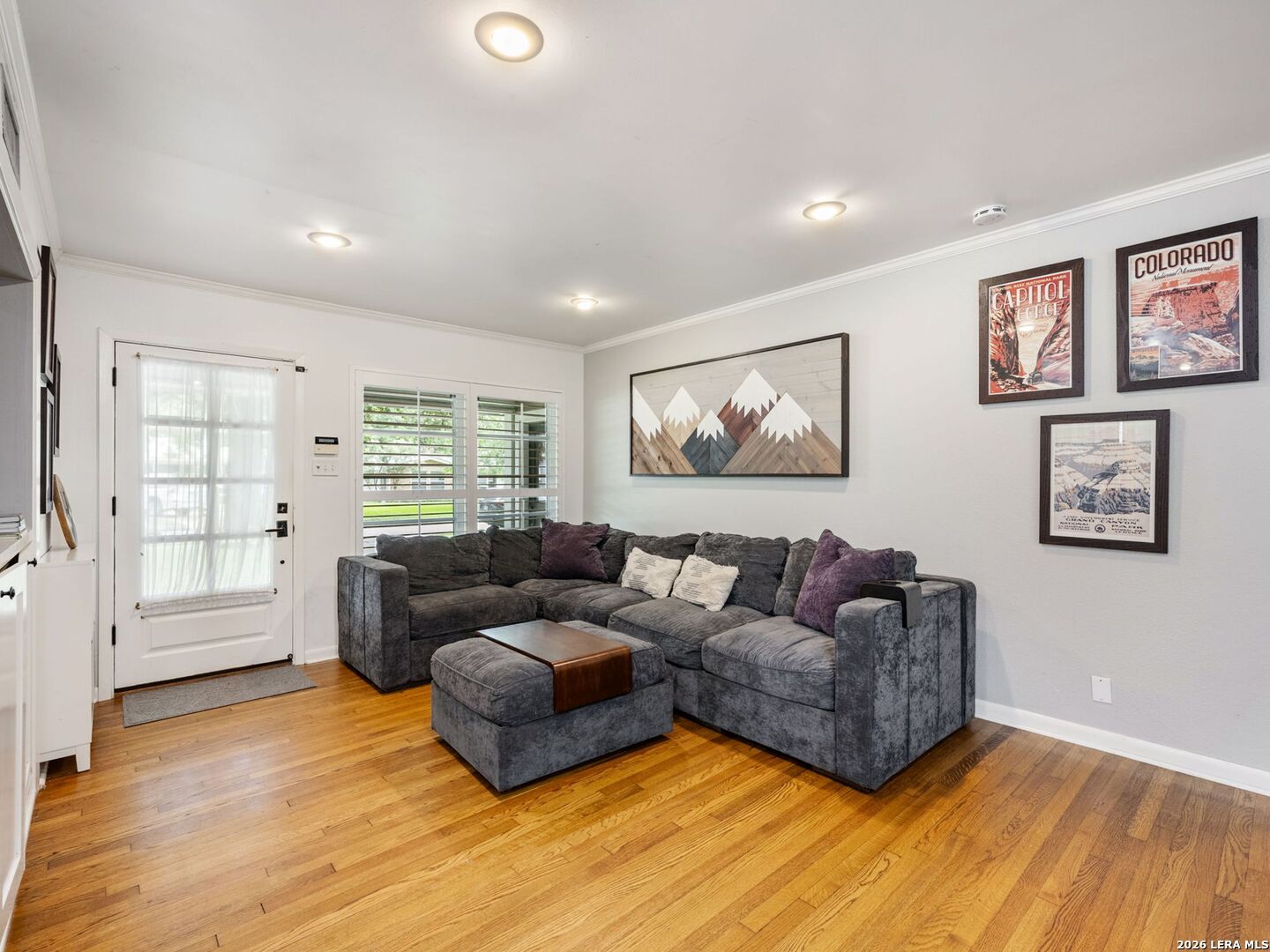 215 Ridgehaven San Antonio TX 78209