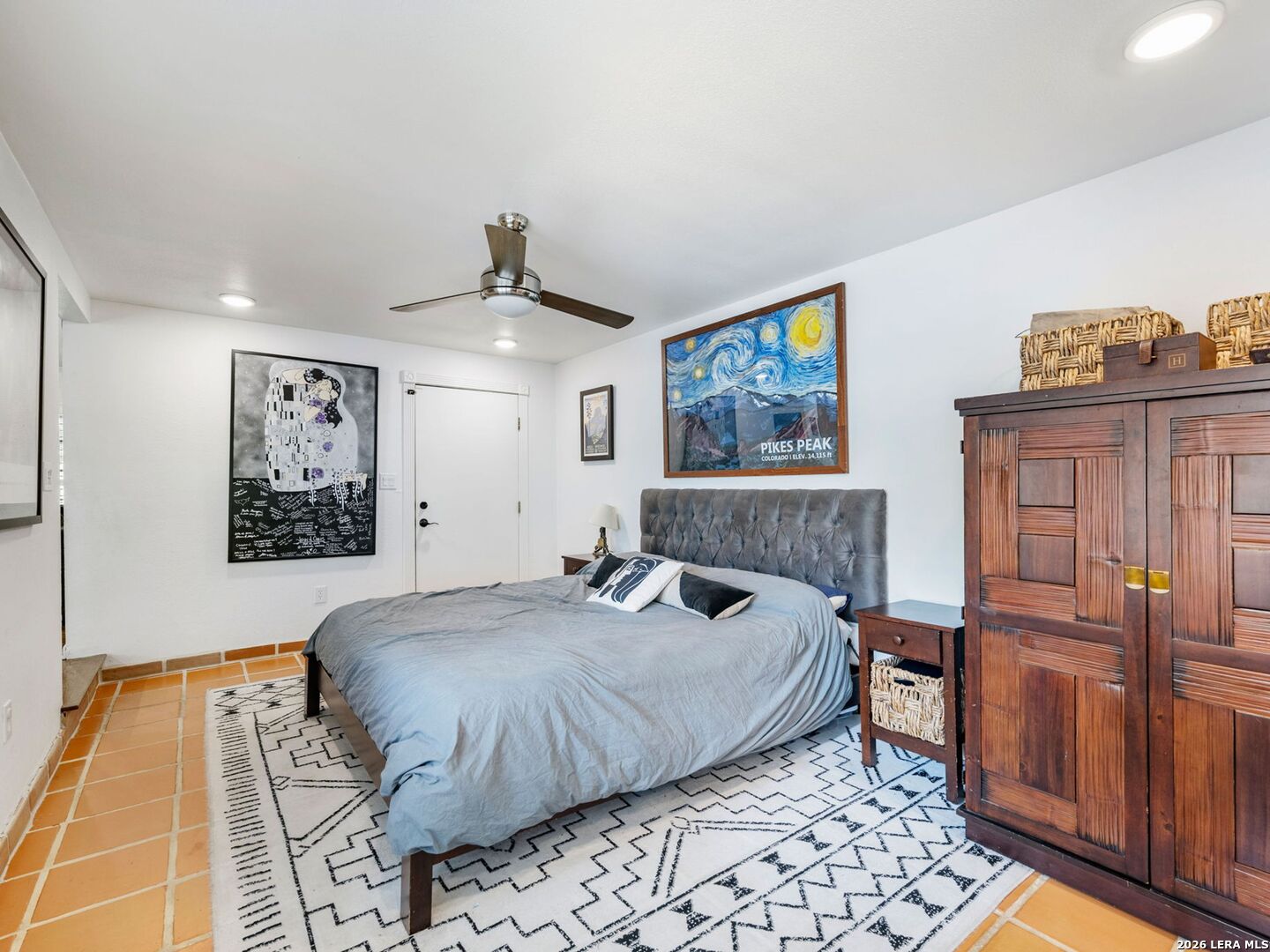 215 Ridgehaven San Antonio TX 78209