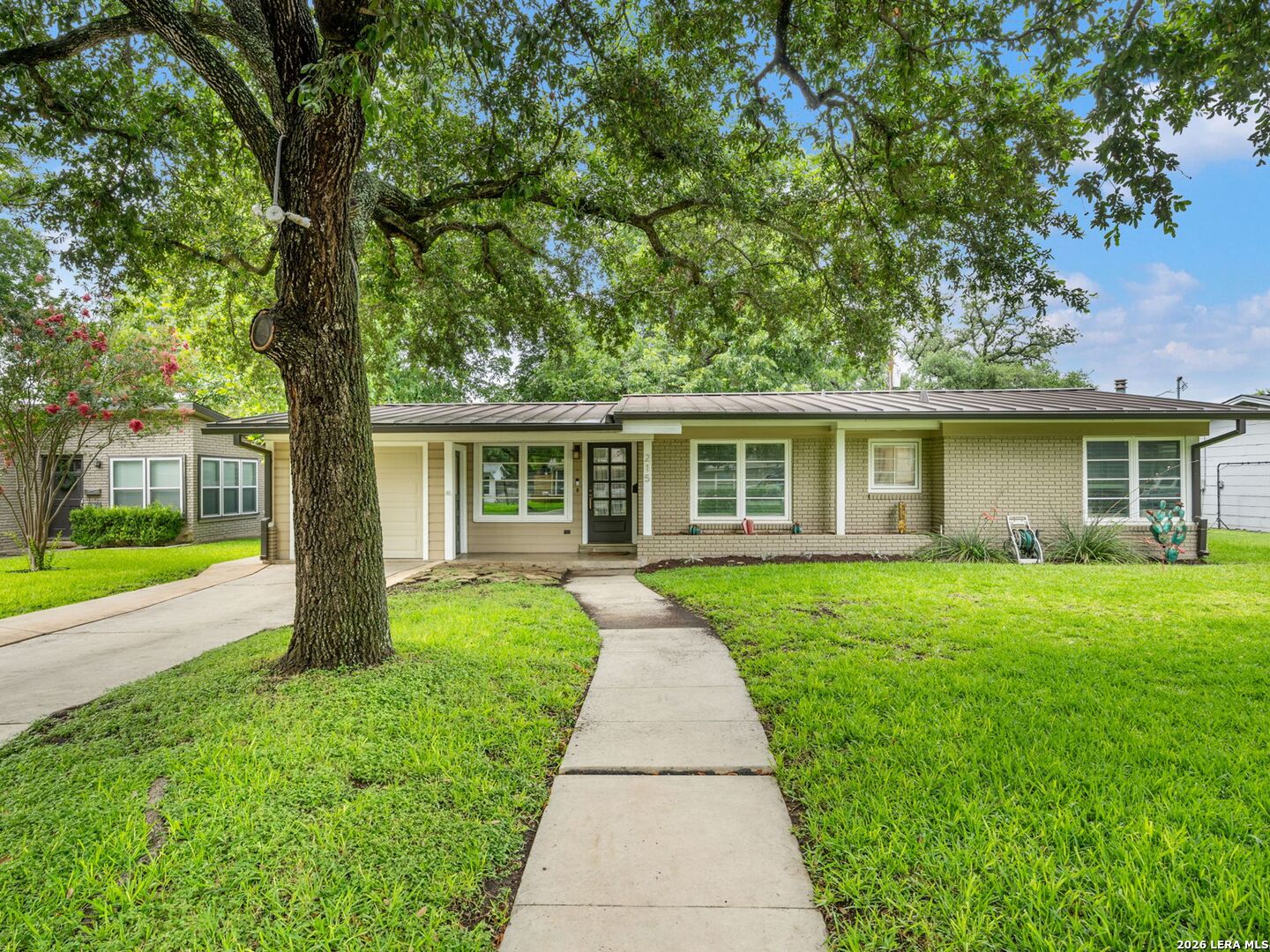 215 Ridgehaven San Antonio TX 78209