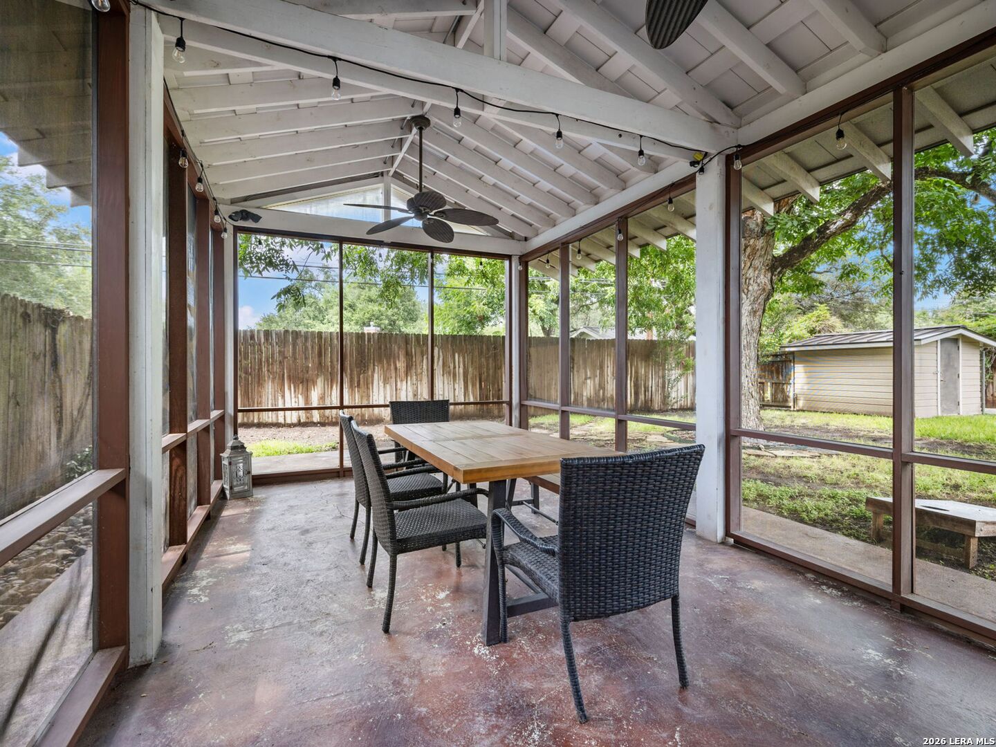 215 Ridgehaven San Antonio TX 78209