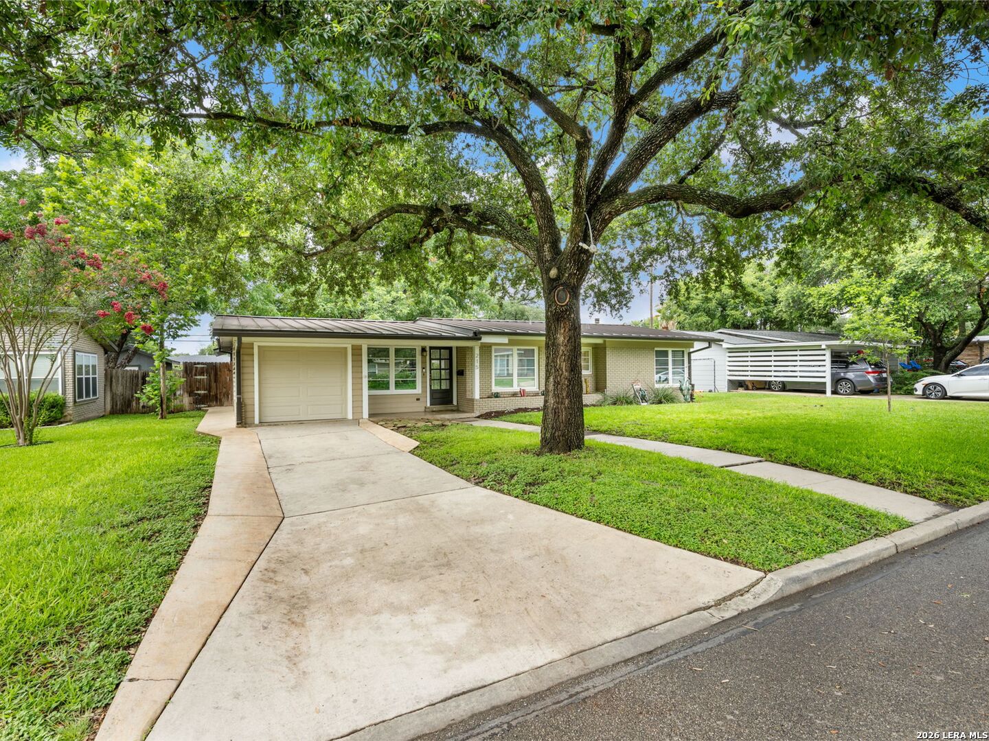 215 Ridgehaven San Antonio TX 78209