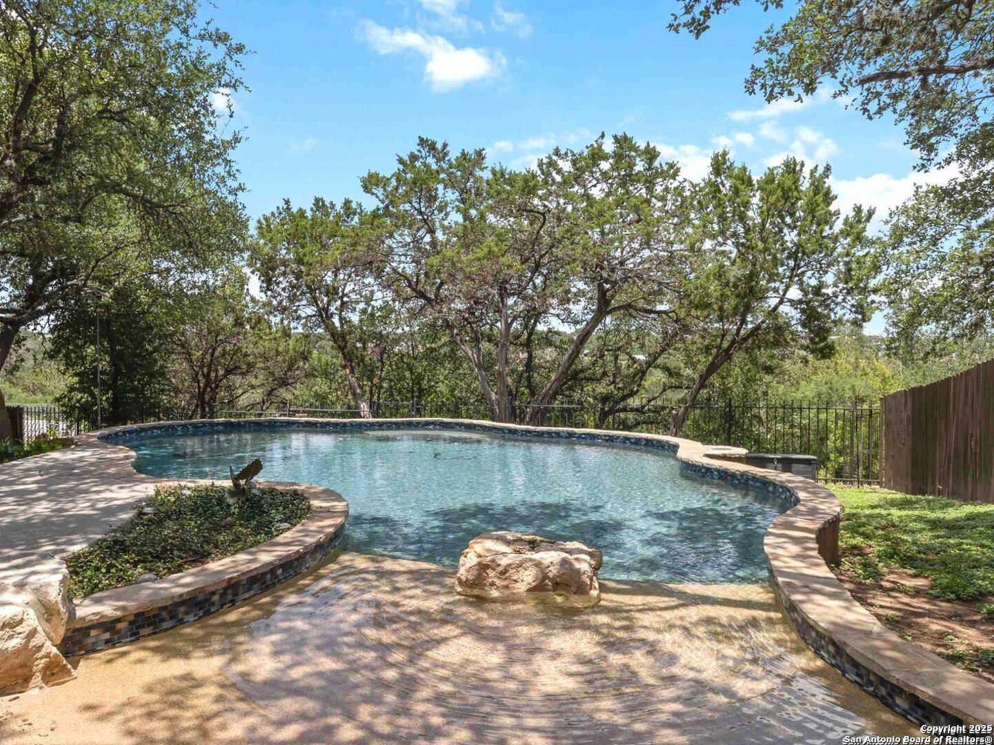 17422 Sapphire Rim Drive San Antonio TX 78232