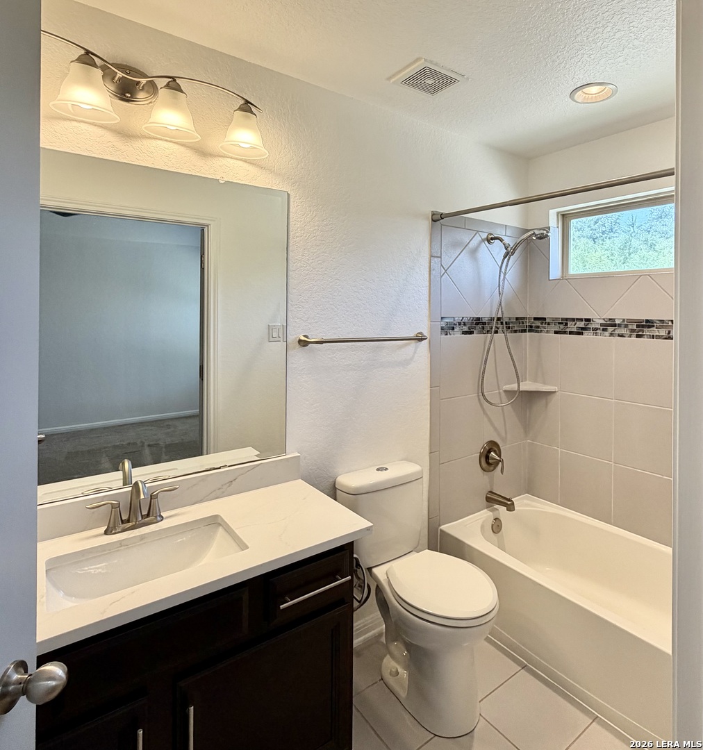 923 Dulce Vista San Antonio TX 78260
