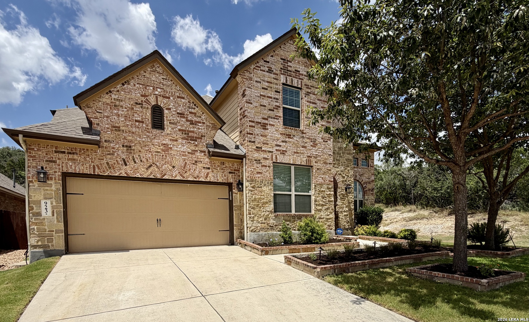 923 Dulce Vista San Antonio TX 78260