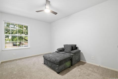 6806 Grapevine Lake San Antonio TX 78244