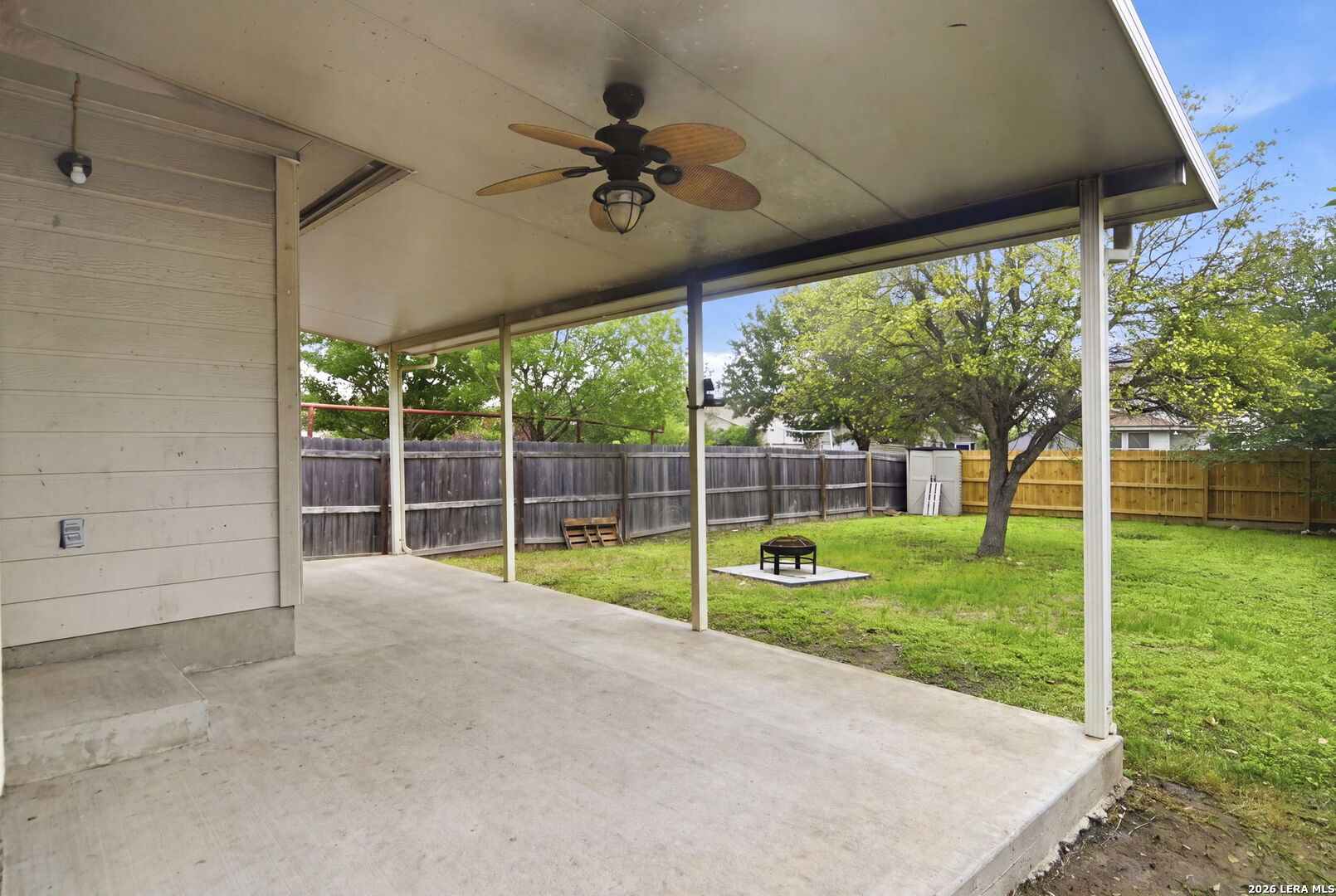 6806 Grapevine Lake San Antonio TX 78244