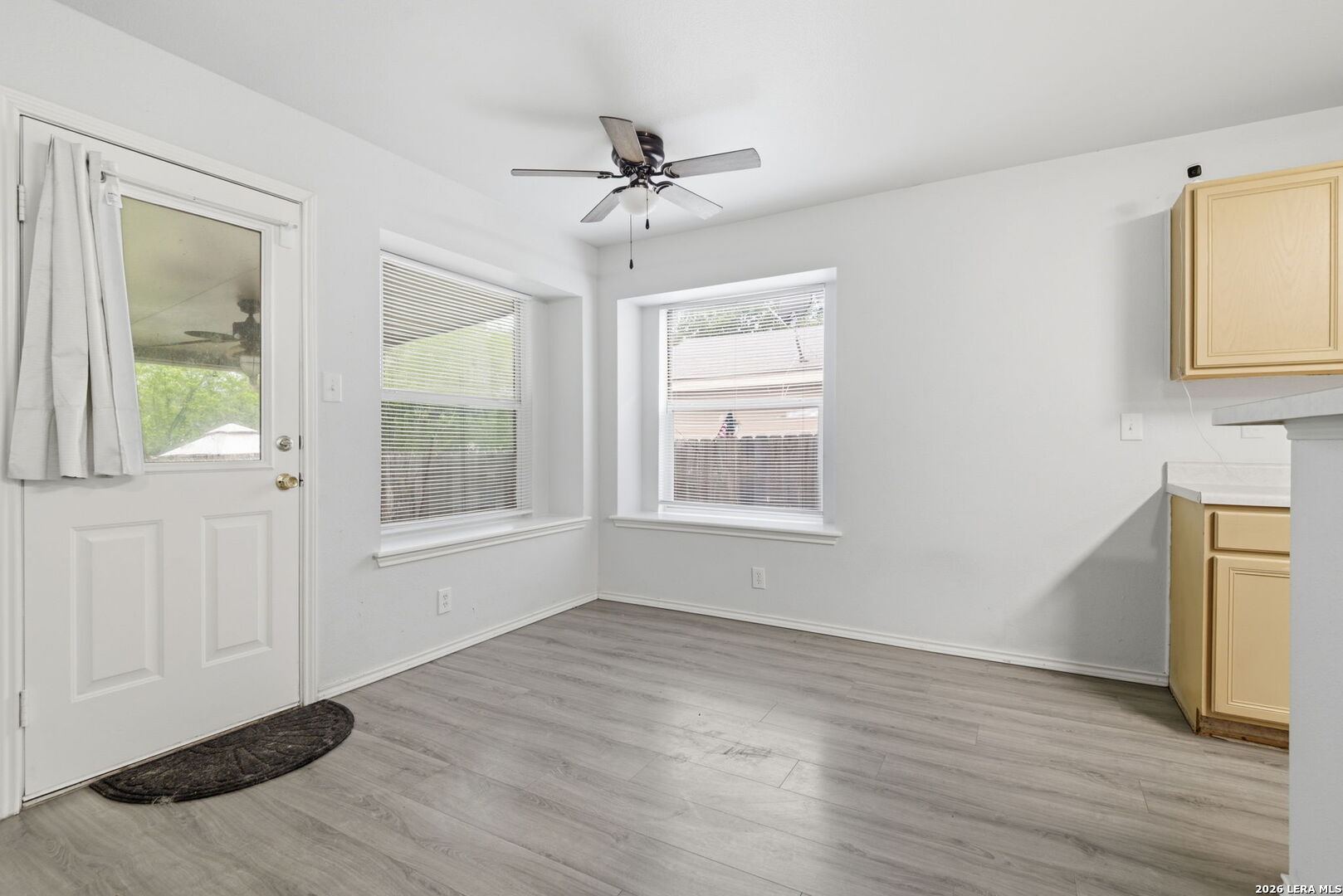 6806 Grapevine Lake San Antonio TX 78244