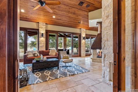 170 Goose Landing Way Harper TX 78631