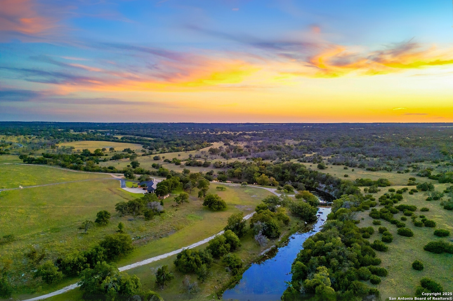 170 Goose Landing Way Harper TX 78631